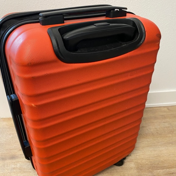 Bags Amazonbasics Hardside Spinner Suitcase Luggage 21 Poshmark